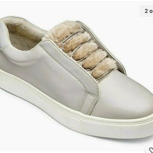 Sole Diva woman’s size 12.5 faux leather fur lined shoes